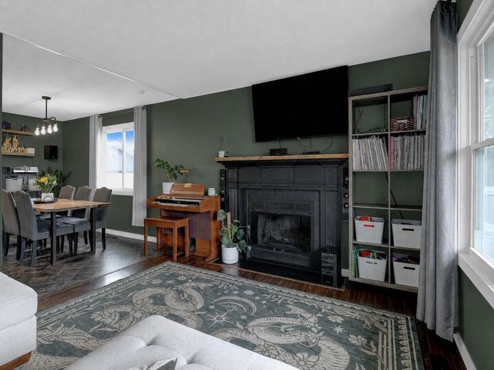 Property Photo:  10409 117 Street  AB T0H 1L0 