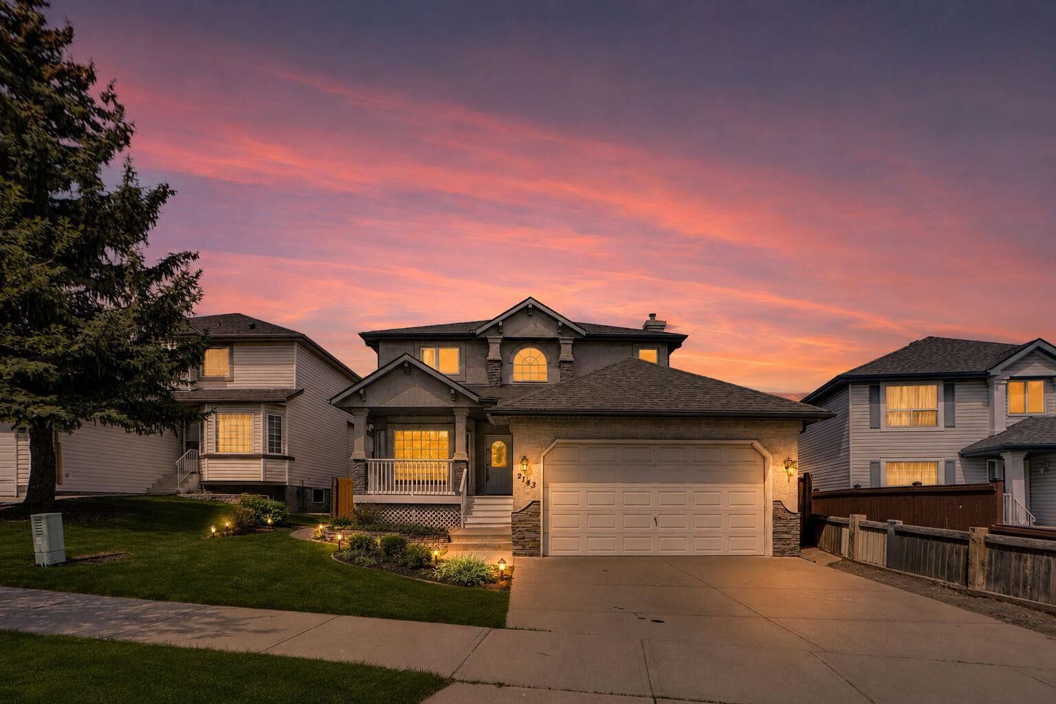 Property Photo: 9143 Edgebrook Drive NW AB T3A 5M8