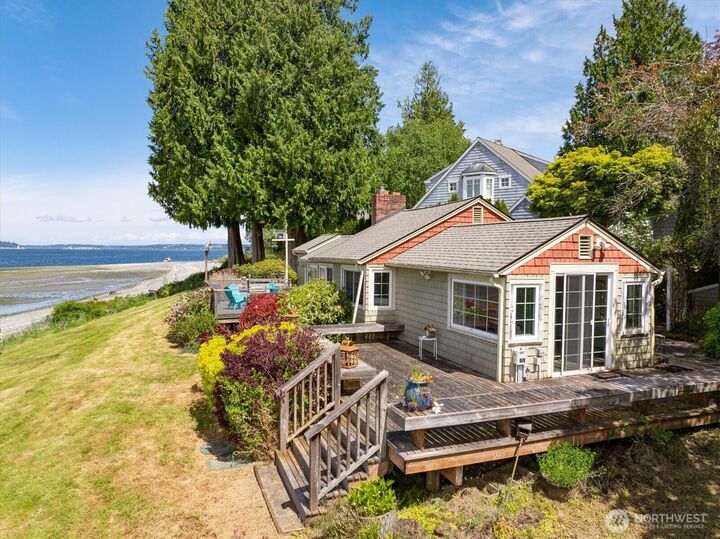 Property Photo: 29631 Beach Drive NE WA 98370