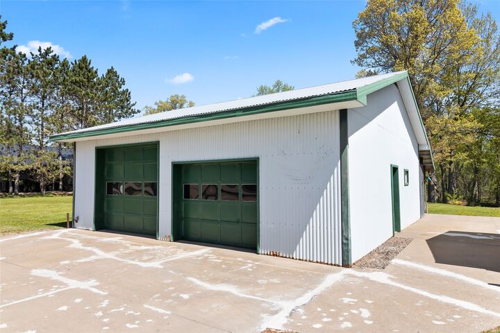 Property Photo:  W11608 County Road D  WI 54745 