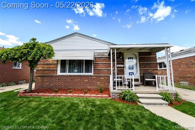 Property Photo:  3928 Katherine Street  MI 48125 