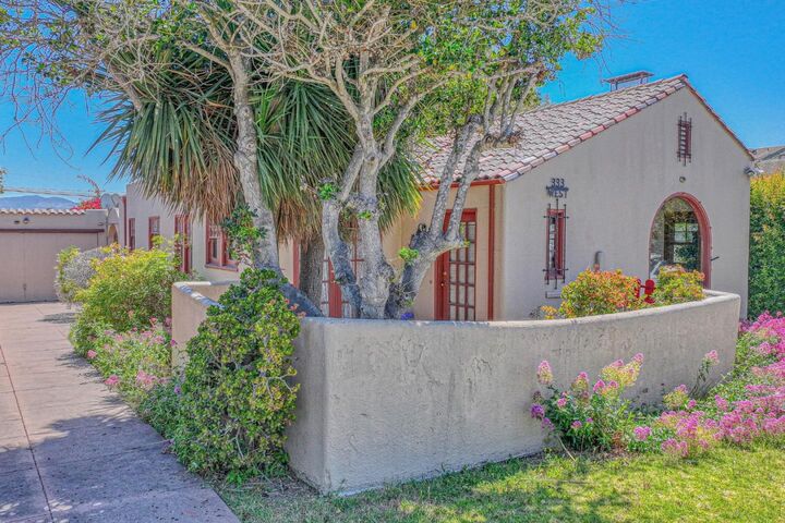 Property Photo: 333 West Street CA 93901