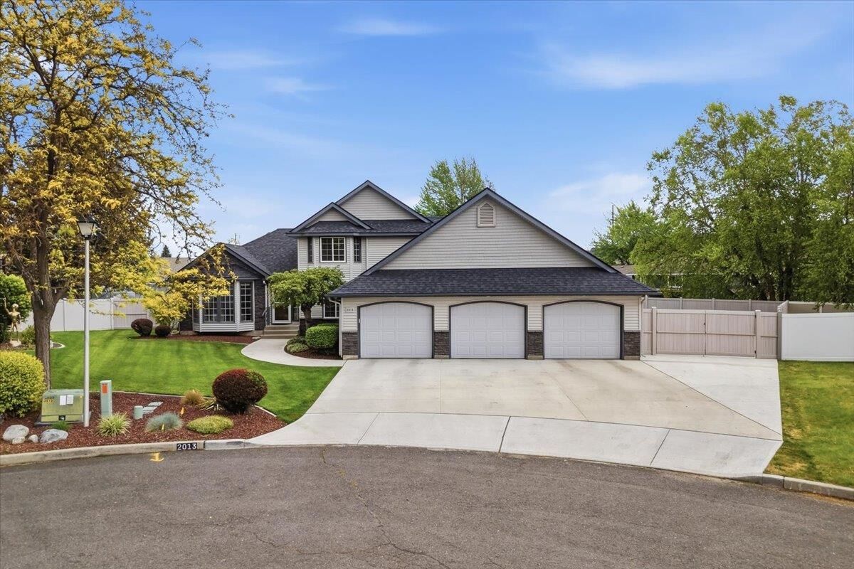 Property Photo:  2013 S Newer Ct  WA 99037 