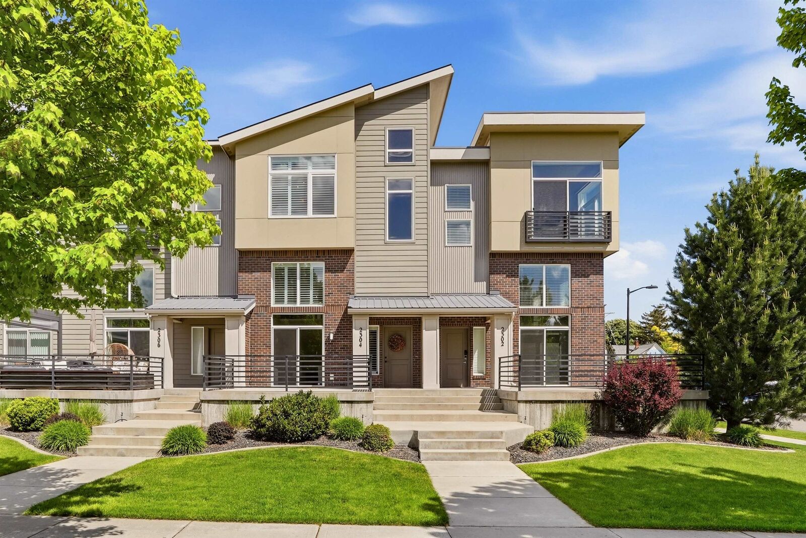 Property Photo: 2304 W Summit Pkwy WA 99201