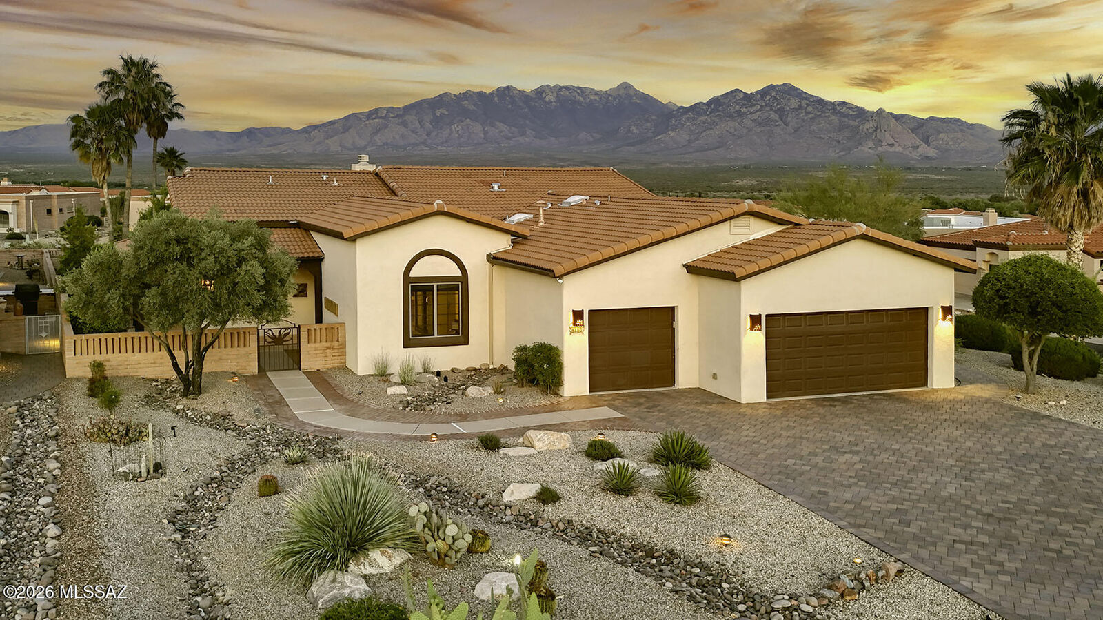 Property Photo:  4185 S Manolito Drive  AZ 85622 