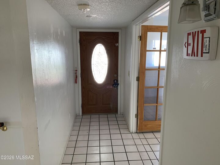 Property Photo: 955 N Larry Place AZ 85710