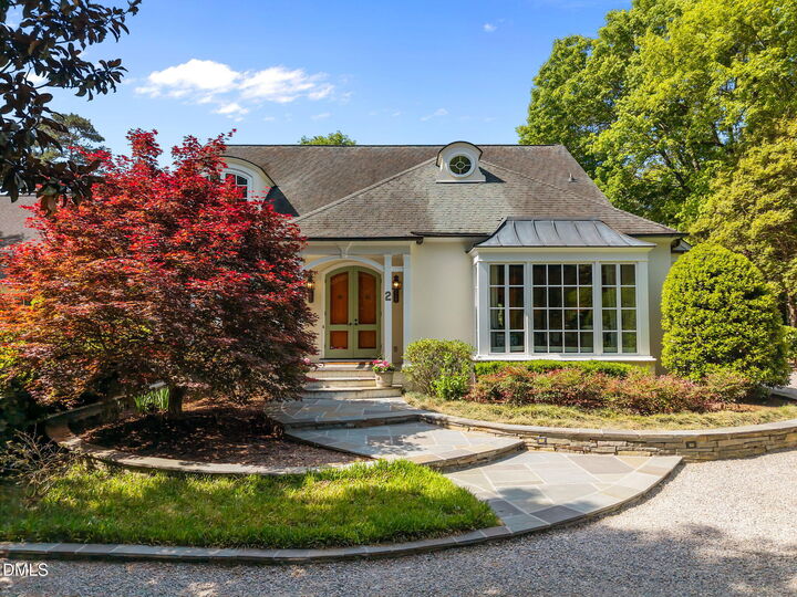 Property Photo:  2 Greenside Court  NC 27707 