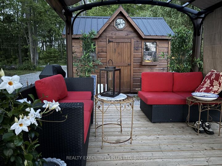 Property Photo: 2757 Lone Birch Trail ON L0K 1B0