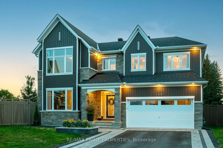 Property Photo: 148 Aubrais Crescent ON K1W 0N1
