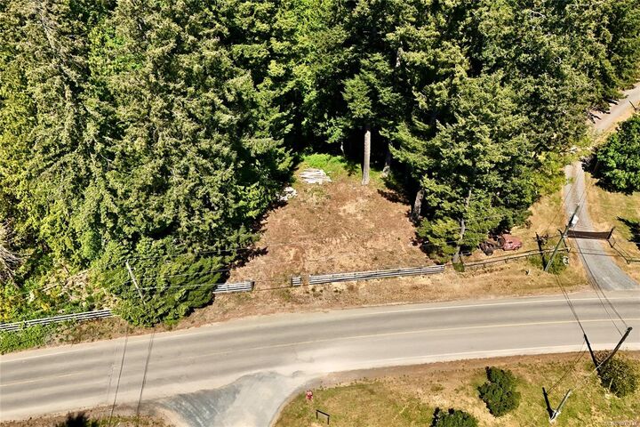 Property Photo: 3715 Melrose Rd BC V9K 1V3