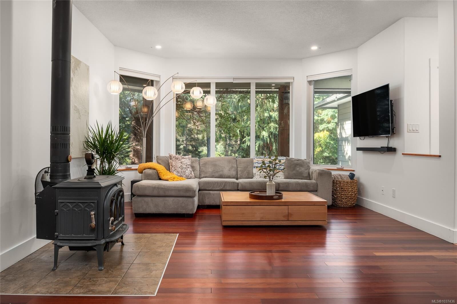 Property Photo: 1554 Marina Way BC V9P 9B5