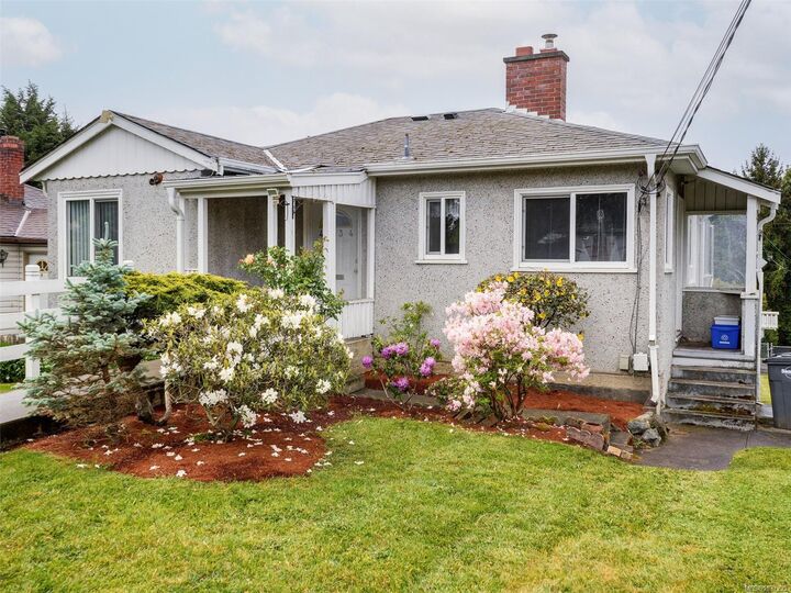4034 Carey Rd — photo 1