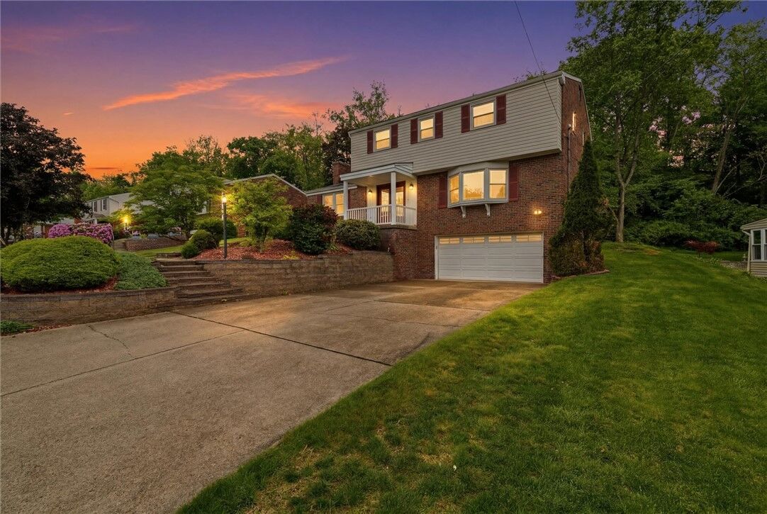 Property Photo:  1028 Harvard Rd  PA 15146 