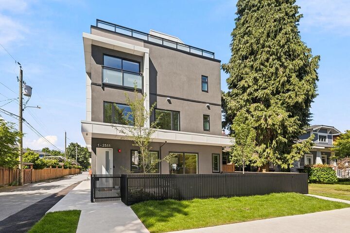 2509 Kitchener Street 1 — photo 1