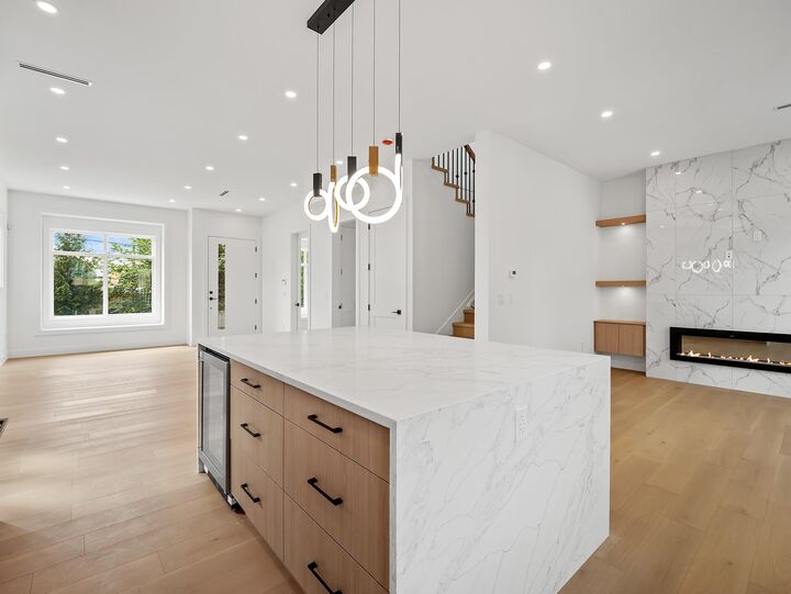 Property Photo:  6885 Aubrey Street 2  BC V5B 2E4 
