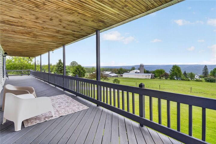 Property Photo:  436 Bostwick Road  NY 14850 