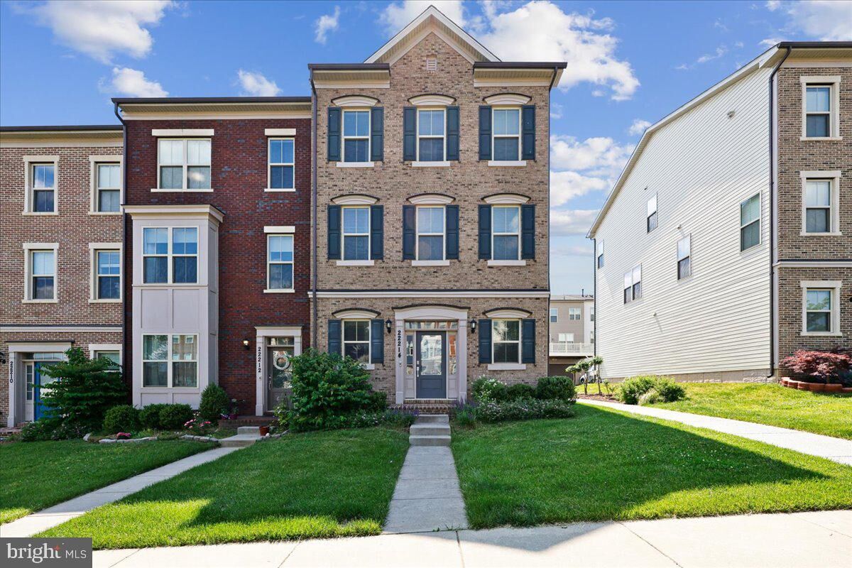 Property Photo: 22214 Cabin Branch Avenue MD 20871
