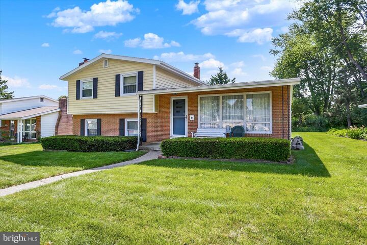 Property Photo: 202 Wood Street PA 17011