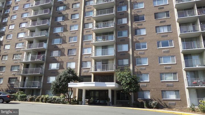 Property Photo:  2059 Huntington Avenue 1100  VA 22303 