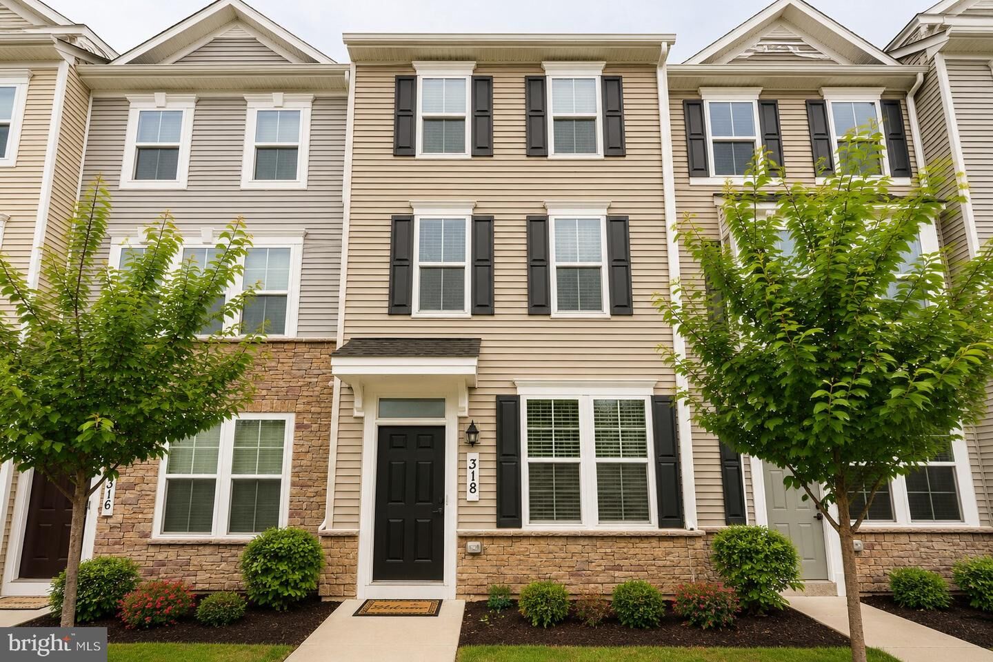 Property Photo: 318 Patterson Park Road MD 21703