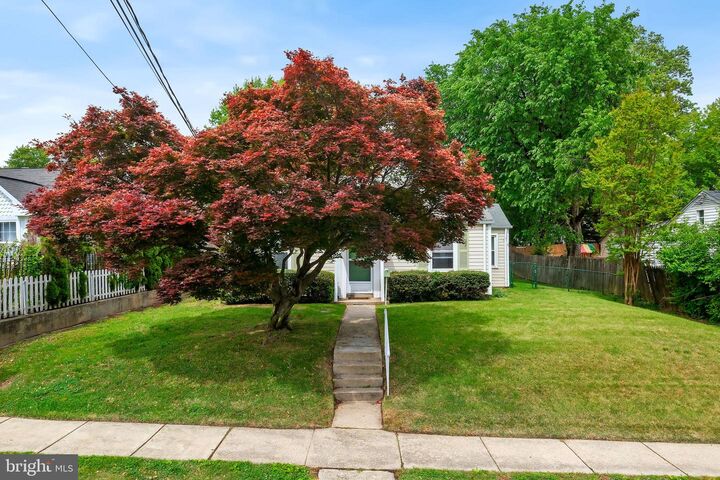 Property Photo:  2807 Sheraton Street  MD 20906 