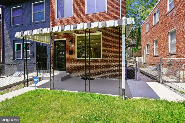 Property Photo:  1621 Fort Dupont Street SE  DC 20020 