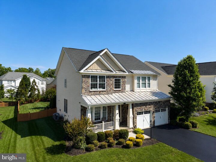 Property Photo: 5520 Blackburns Ford Court VA 20169