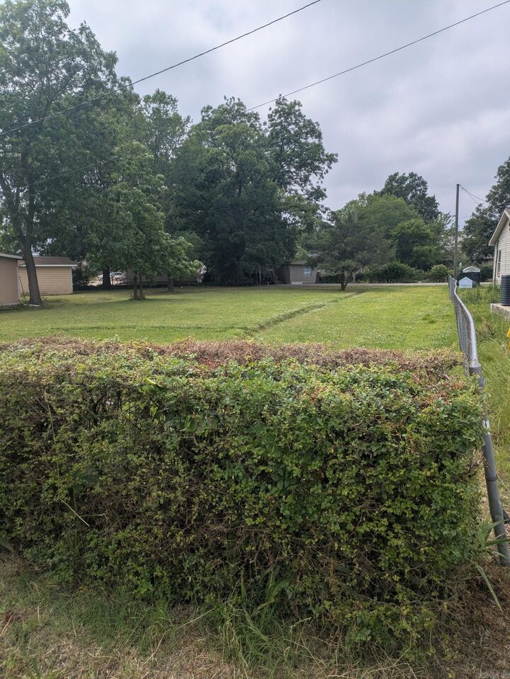 Property Photo:  2213 Central  AR 72401 