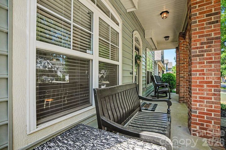 Property Photo: 8435 Whitehawk Hill Road NC 28173