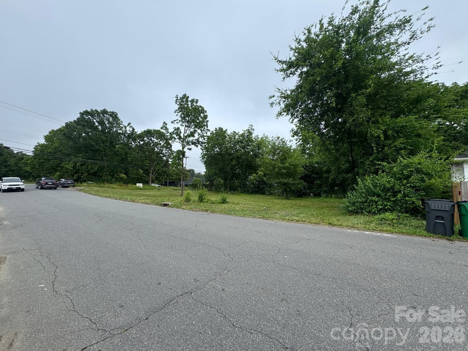 Property Photo: 2211 Carmine Street NC 28206