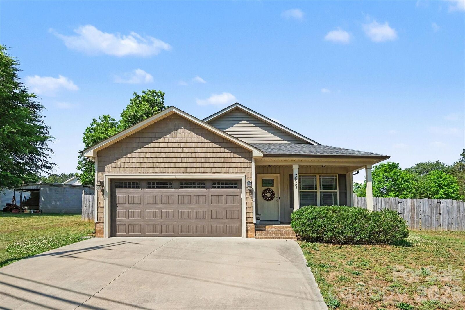 Property Photo:  207 Kimball Road  NC 28023 