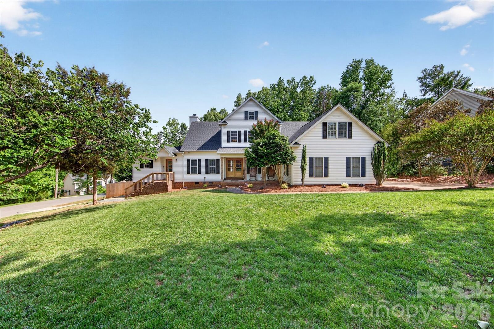 Property Photo:  8628 Brookgreen Drive  NC 28227 