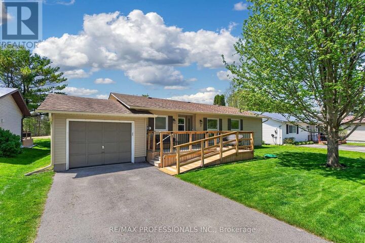 Property Photo:  7 Tamarack Court  ON L0G 1W0 