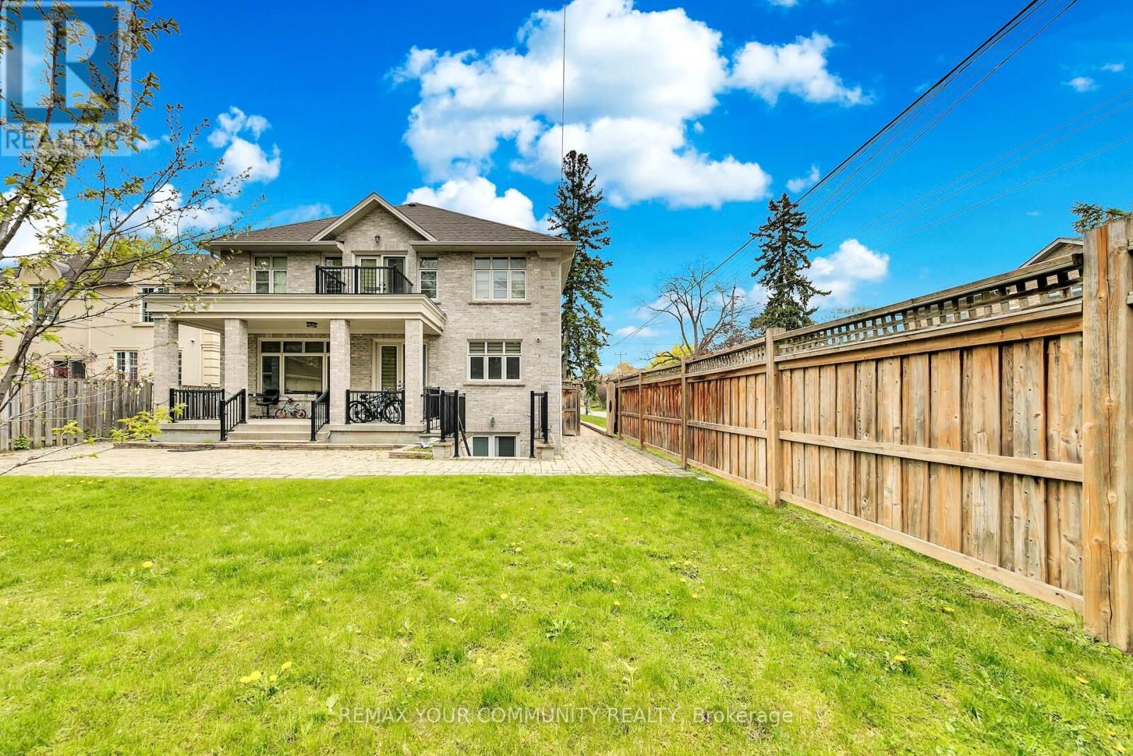 Property Photo:  179 Greenfield Avenue  ON M2N 3E1 