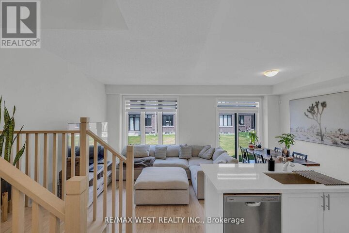 Property Photo: 16 Hickey Lane ON K9V 0T2