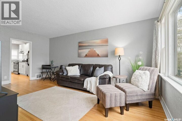 Property Photo:  2111 Queen Street  SK S4T 4C4 