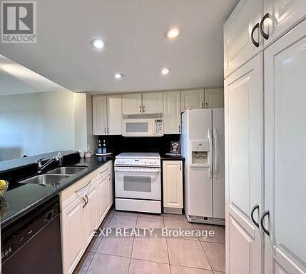 Property Photo: 725 King Street West 705 ON M5V 2W9