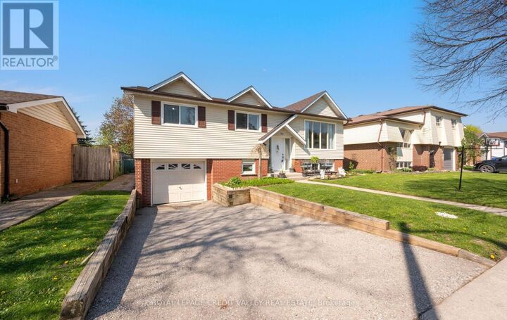 Property Photo:  115 Morgandale Crescent  ON L9W 3C6 