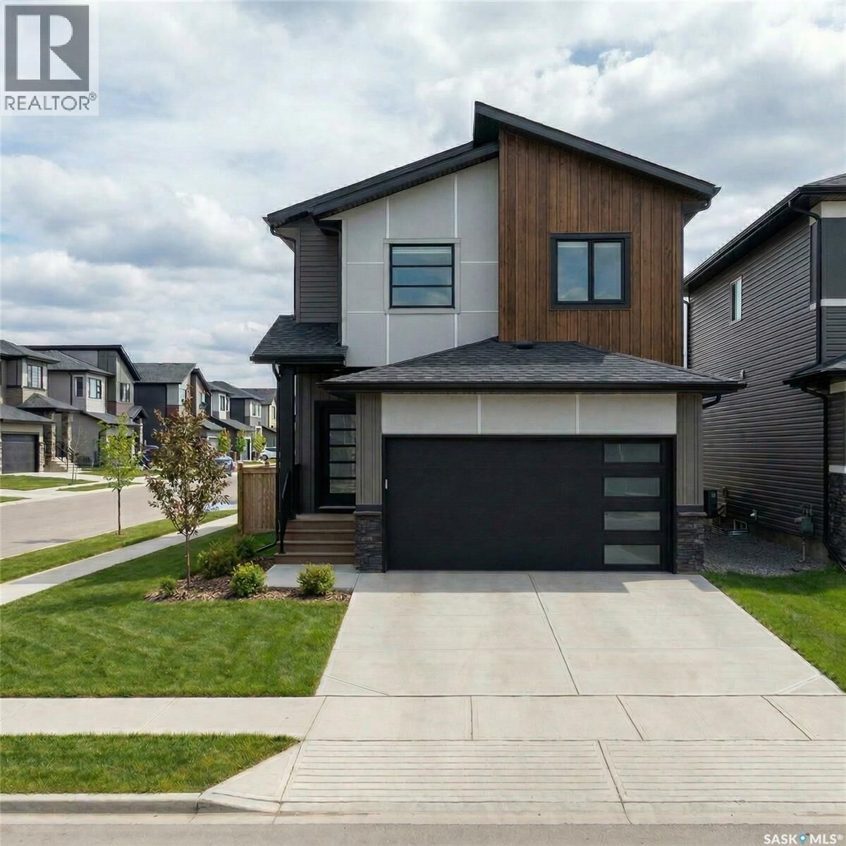 Property Photo:  659 Henry Dayday Road  SK S7W 1H5 
