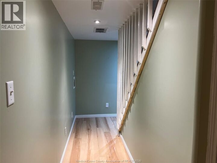 Property Photo:  1464 Bayswater  ON N8S 4K8 