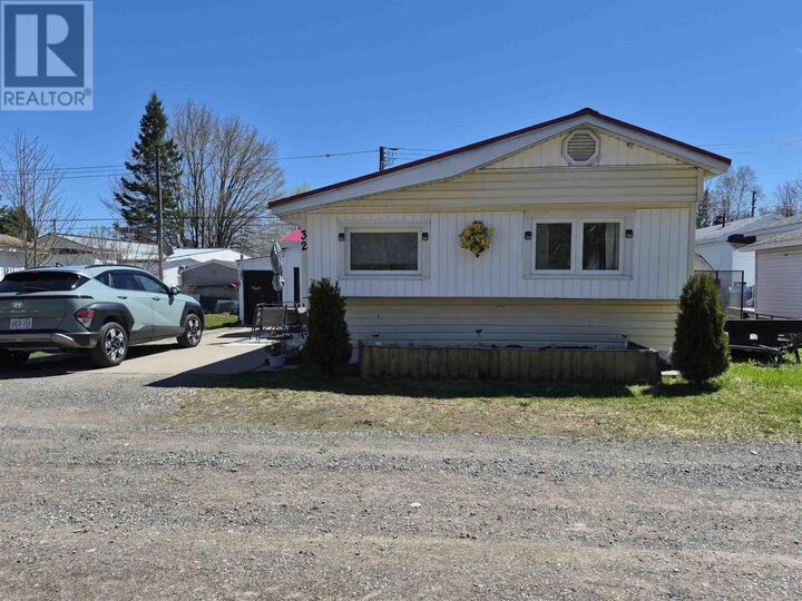 Property Photo: 103 Old Hwy 17 N # 32 ON P6B 0C9