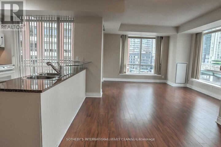 Property Photo:  500 Queens Quay West 610W  ON M5V 3K8 