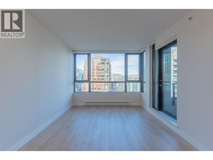 Property Photo:  909 Mainland Street 2501  BC V6B 1S3 