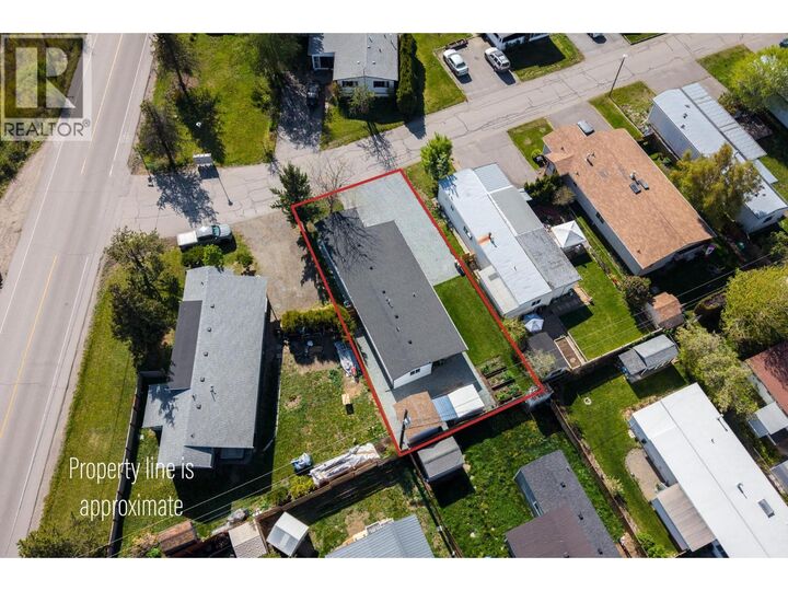 Property Photo:  720 Commonwealth Road 58  BC V4V 1R6 
