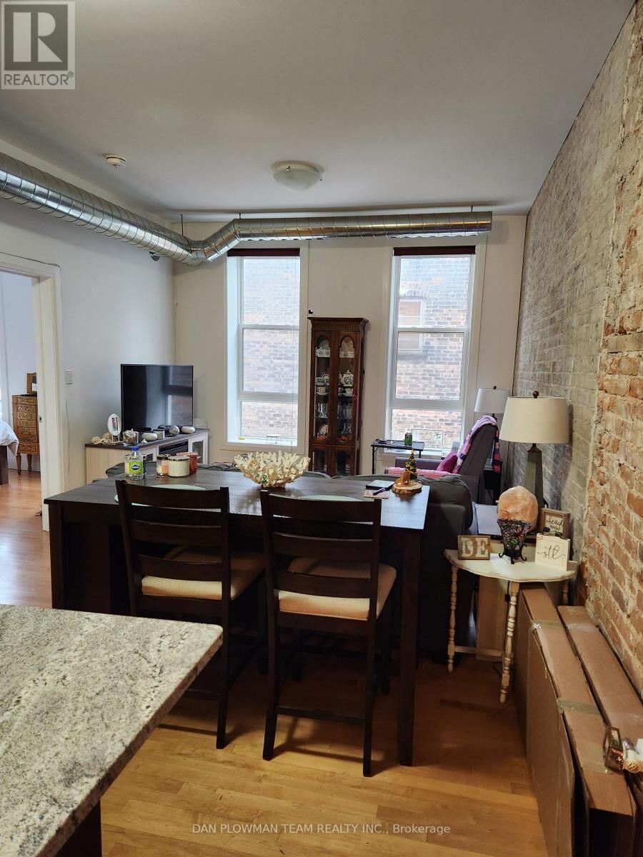 Property Photo:  382 George Street North 202  ON K9H 3R3 