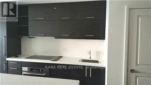 Property Photo:  65 St Mary Street 2106  ON M5S 0A6 