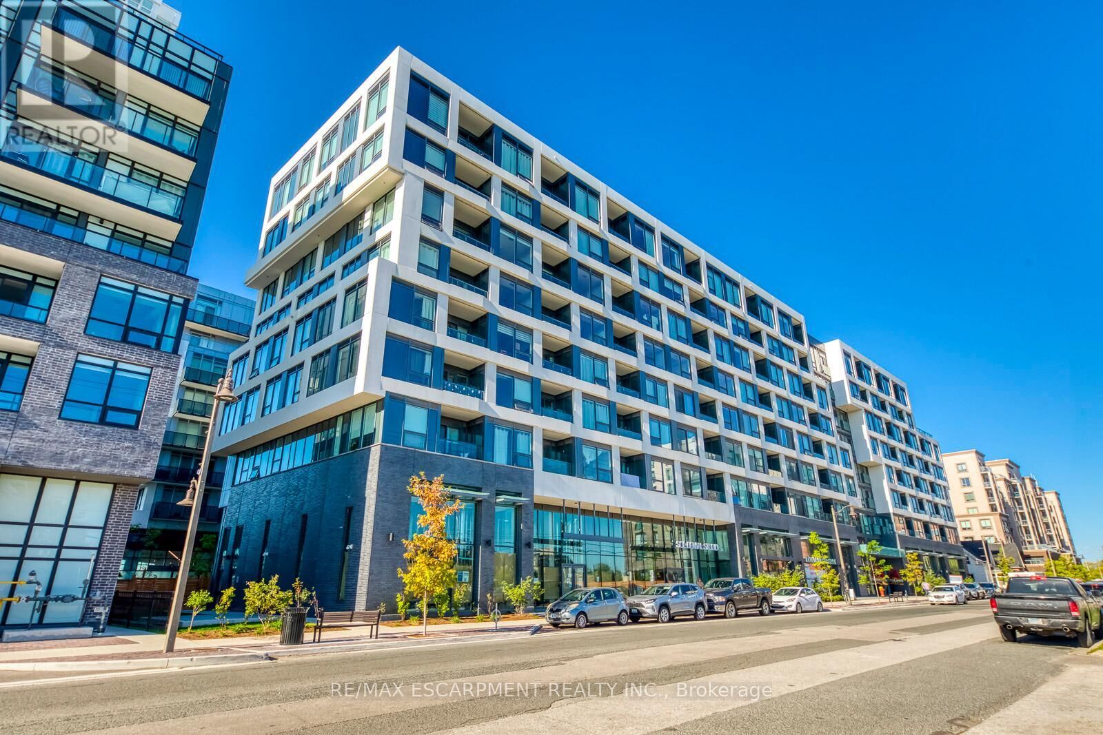 Property Photo:  2450 Old Bronte Road 112  ON L6M 5P6 