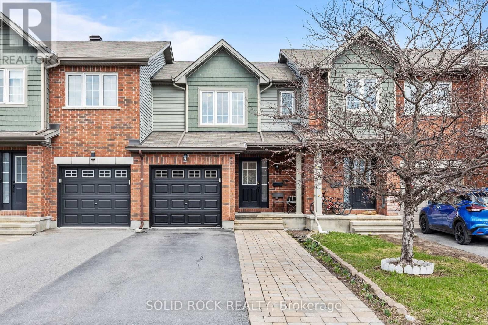Property Photo: 438 Haresfield Court ON K4M 0B6