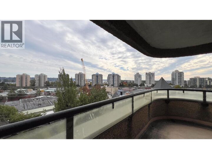 Property Photo:  1026 Queens Avenue 207  BC V3M 6B2 