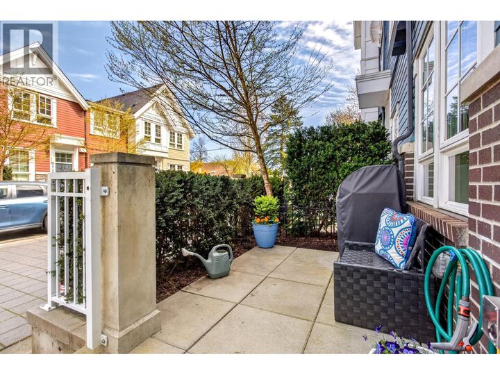 Property Photo:  2137 Spring Street  BC V3H 0J5 